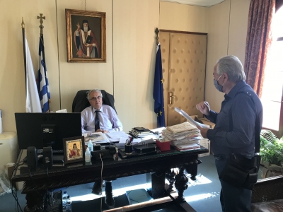 ΜΕ ΤΟΝ ΔΗΜΑΡΧΟ ΣΥΝΑΝΤΗΘΗΚΕ ΤΟ ΣΩΜΑΤΕΙΟ ΑΜΕΑ &quot;ΟΙ ΠΟΠΟΛΑΡΟΙ&quot;